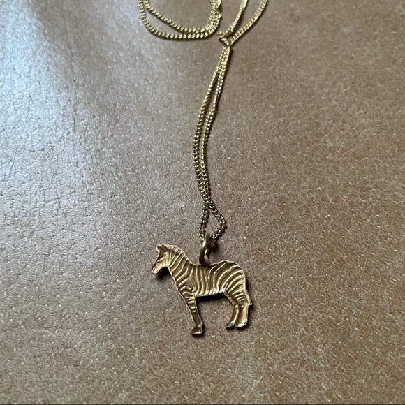 🦓 Zebra charm pendant necklace - Picture 7 of 7